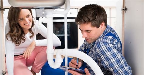 How to find an emergency plumber near me .